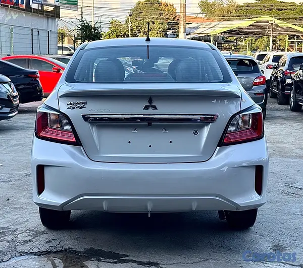 carros - Mitsubishi Mirage G4 2021
 6
