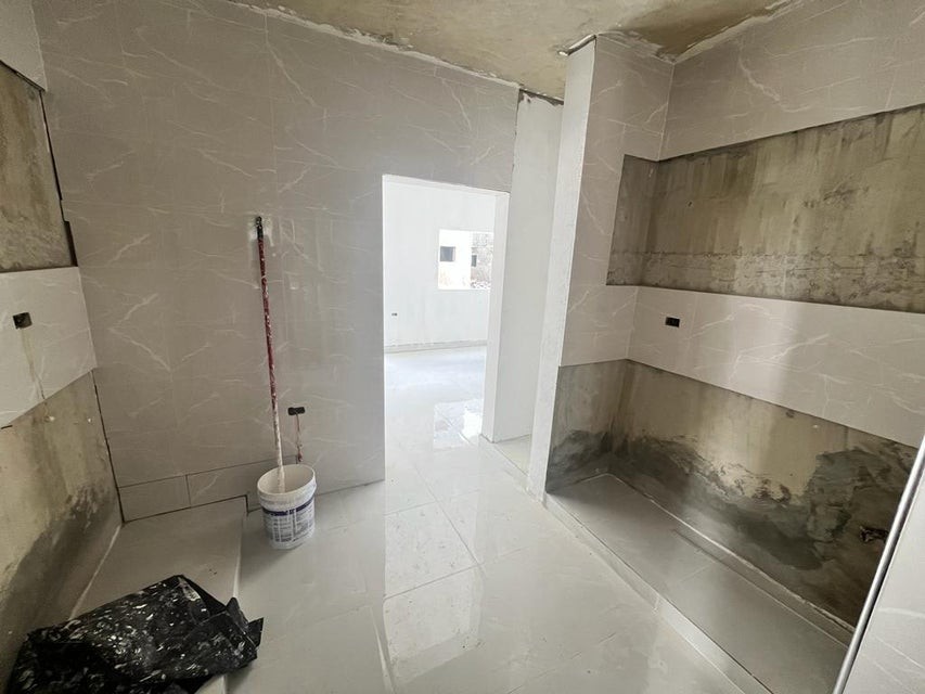 apartamentos - Apartamento en venta El Tamarindo #24-455 tres dormitorios, 2 baños, parqueo cub 7