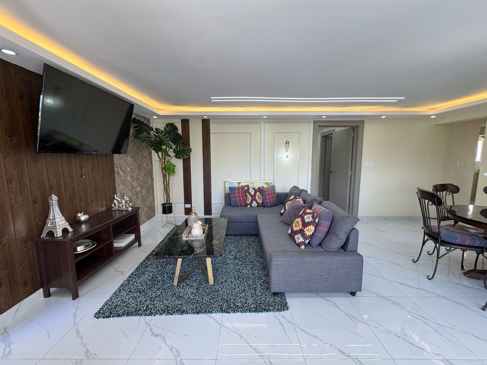 apartamentos - Vendo tercer nivel renacimiento dos hab dos baños  1