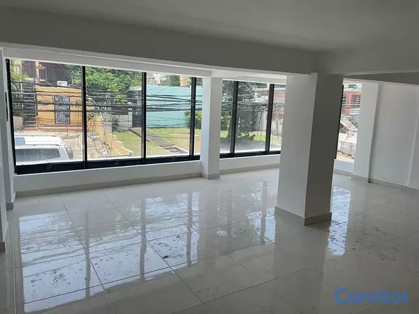 oficinas y locales comerciales - LOCAL COMERCIAL MIRADOR NORTE 2