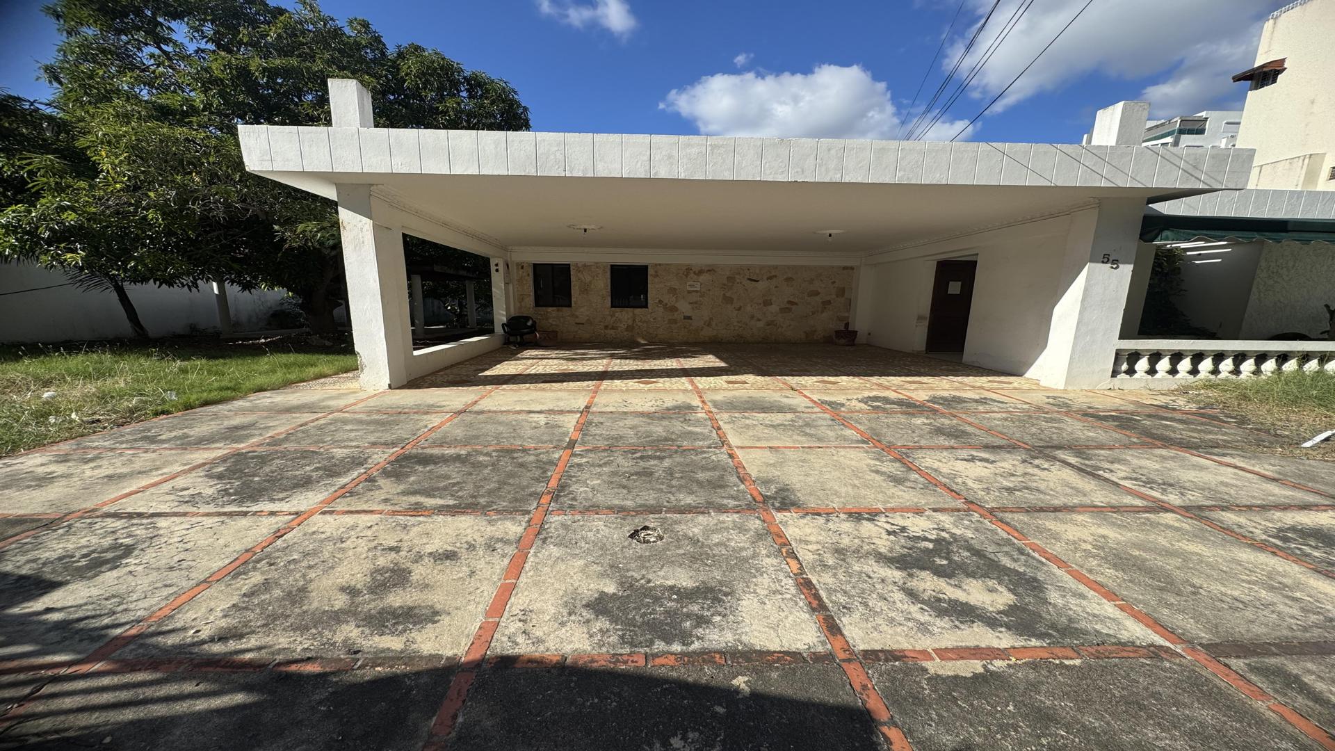 casas - Casa Comercial en Urbanización Real 3