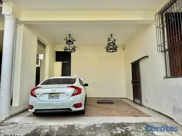 casas - Casa en Venta Altos Arroyo Hondo  8