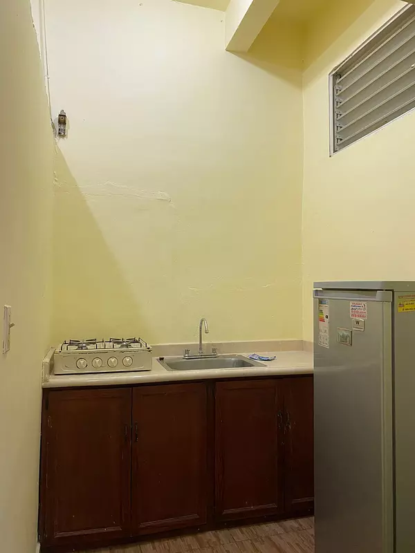 apartamentos - Alquiler Estudio Ubicado en la Zona Colonial 3