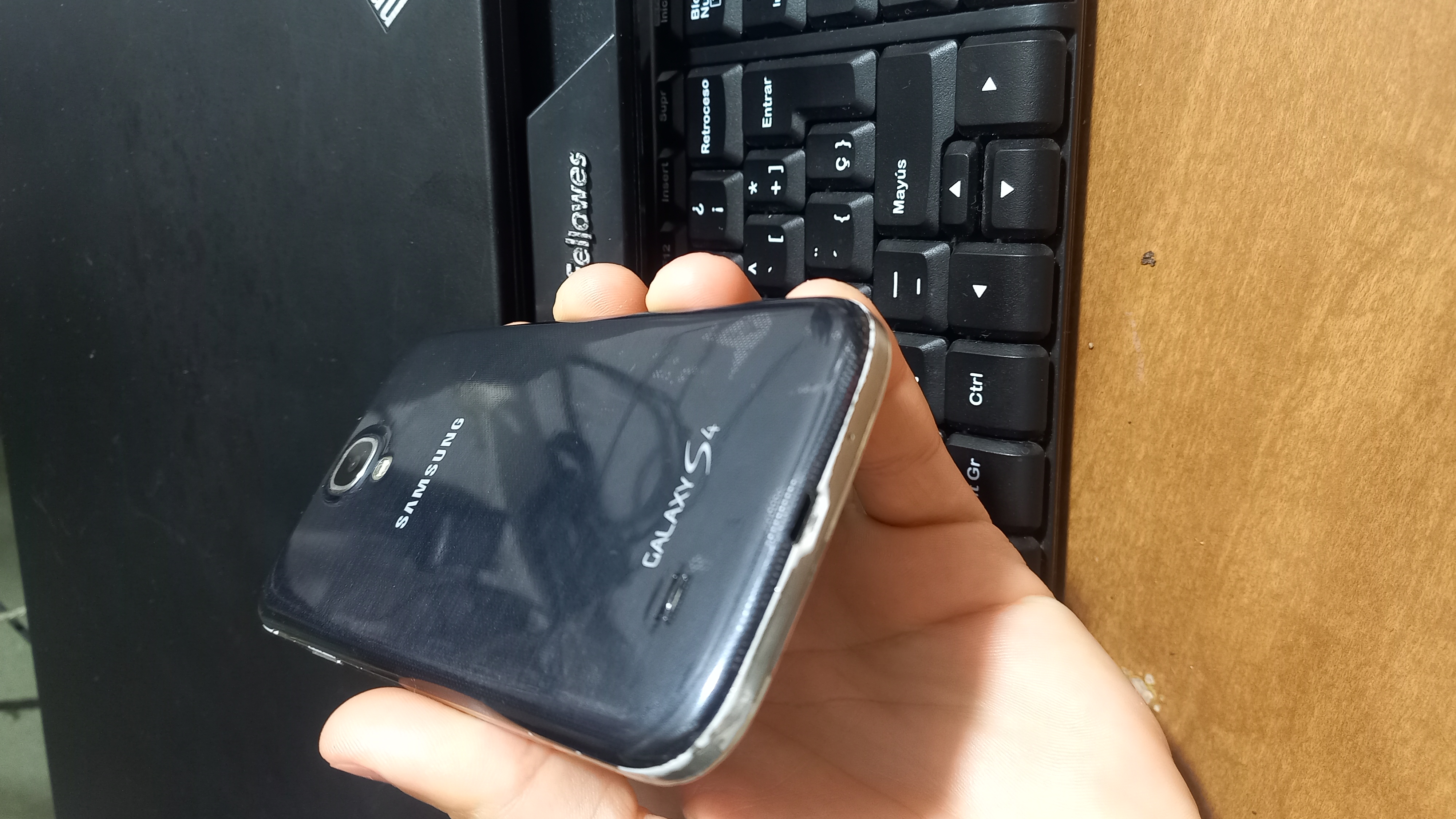 celulares y tabletas - Samsung Galaxy S4 3