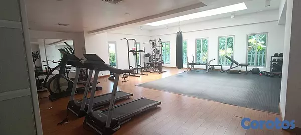 apartamentos - Bella Vista, en Piso Alto con Vista al Mar, 200mts 2