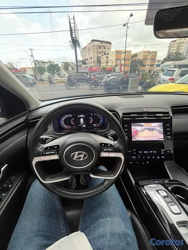 jeepetas y camionetas - Hyundai Tucson Limited 1.6T 2024 9