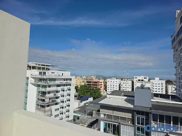 apartamentos - Urbanización Real, Apartamento con 110 MTS Terraza + 145MTS 2 Hab. + Servicio 5