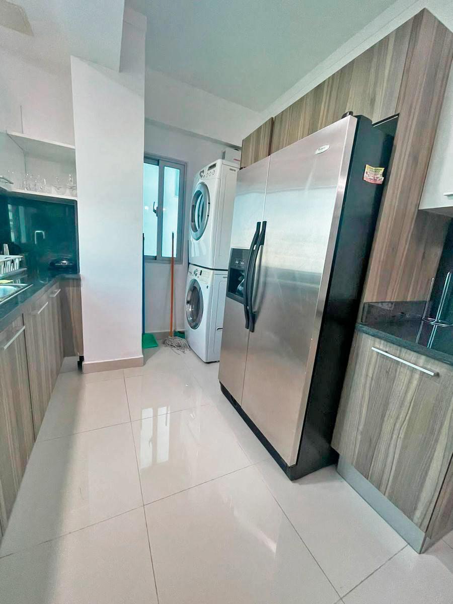 apartamentos - ¡Se alquila moderno apartamento en Renacimiento! 3