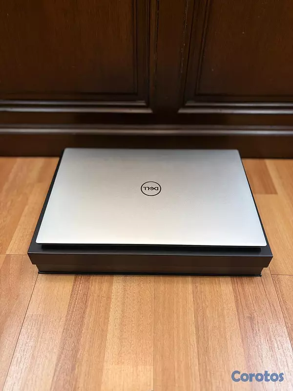 computadoras y laptops - Dell XPS 15 9500 i7 / 16GB / 4K Touch 🔥 GTX 1650 T 3