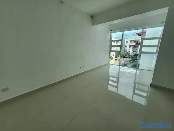 apartamentos - Apartamento amplio en Las Damas 8