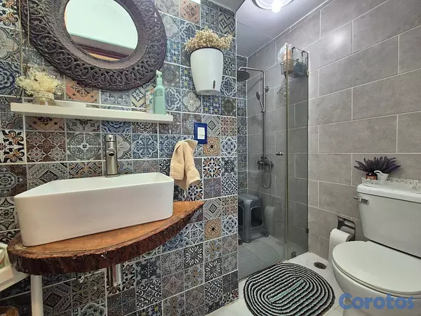 casas - Casa Duplex en venta en Lomas de Arroyo Hondo 9