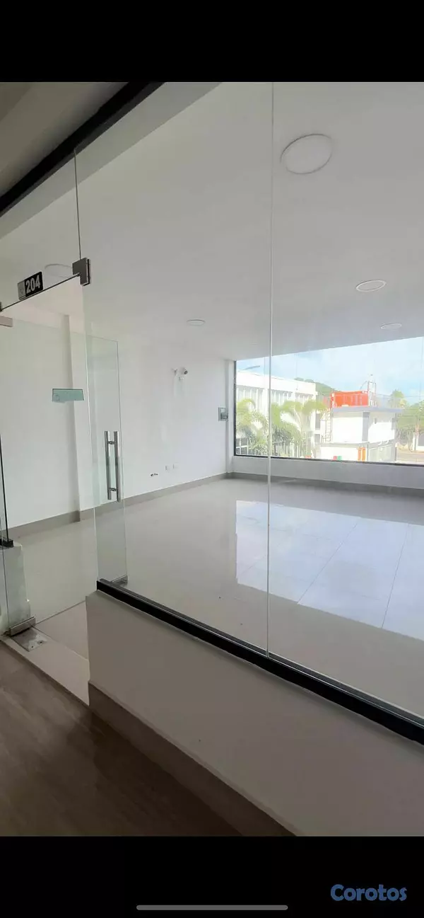 oficinas y locales comerciales - LOCAL EN ALQUILER TAMBORIL, SANTIAGO. 4