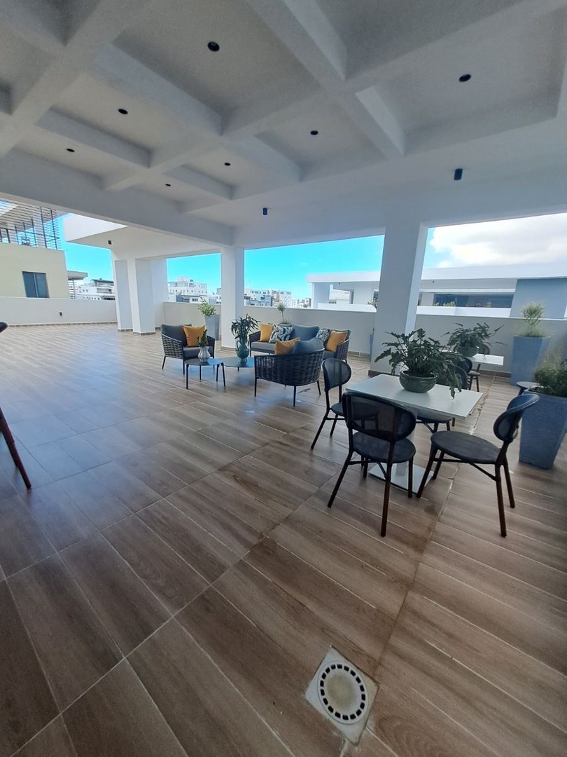 apartamentos - Apartamento Nuevo 2do piso con terraza en  Evaristo  Morales  6