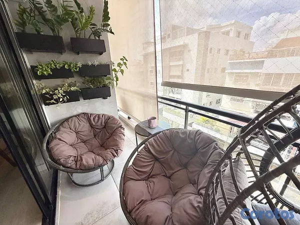apartamentos - vendo en el millón tres habitaciones con baño balcón dos parqueos paralelos serv 3