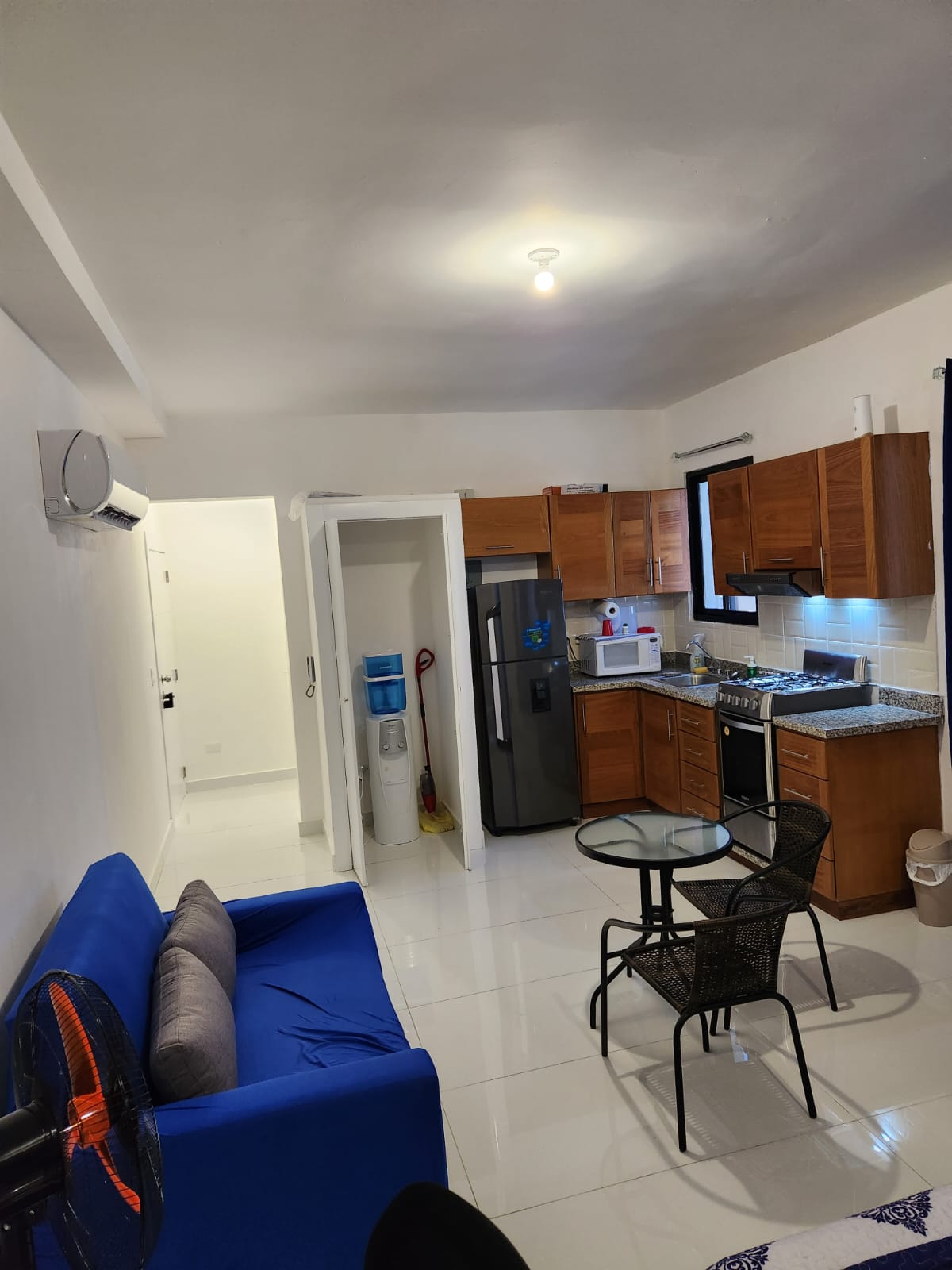 apartamentos - ALQUILO   O VENDO APARTAMENTO AMUEBLADO  8
