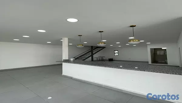 casas - Vendo Casa en la Av. Independencia 7