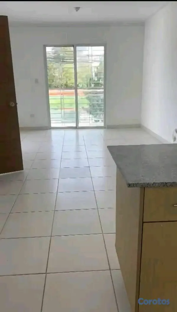 apartamentos - alquilo 2da con terraza en Terrazul 
25,000 
3 hab y 2 baños 9