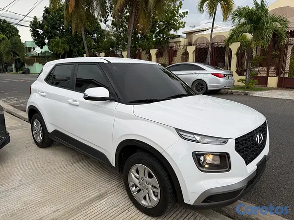 jeepetas y camionetas - Hyundai Venue 2024
 3