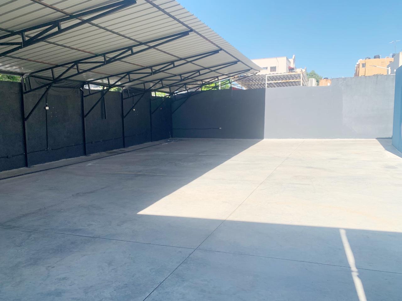 oficinas y locales comerciales - Local céntrico de dos niveles  2