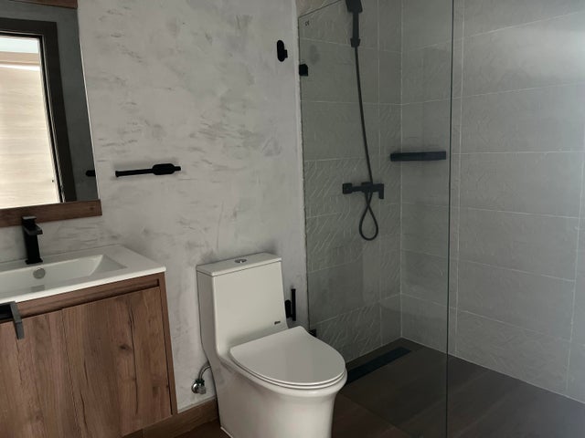apartamentos - Apartamento en Alquiler en Naco 5
