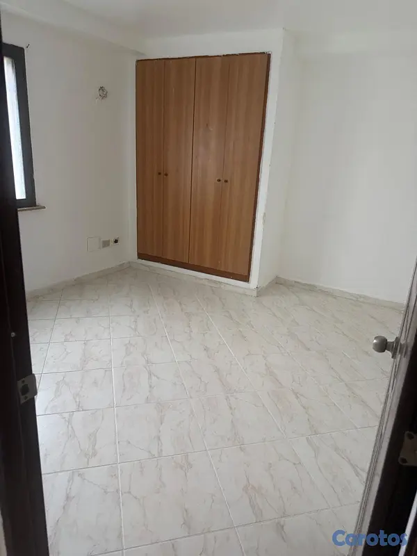 apartamentos - Penthouse de Dos Niveles en Alquiler – Avenida España.
 9