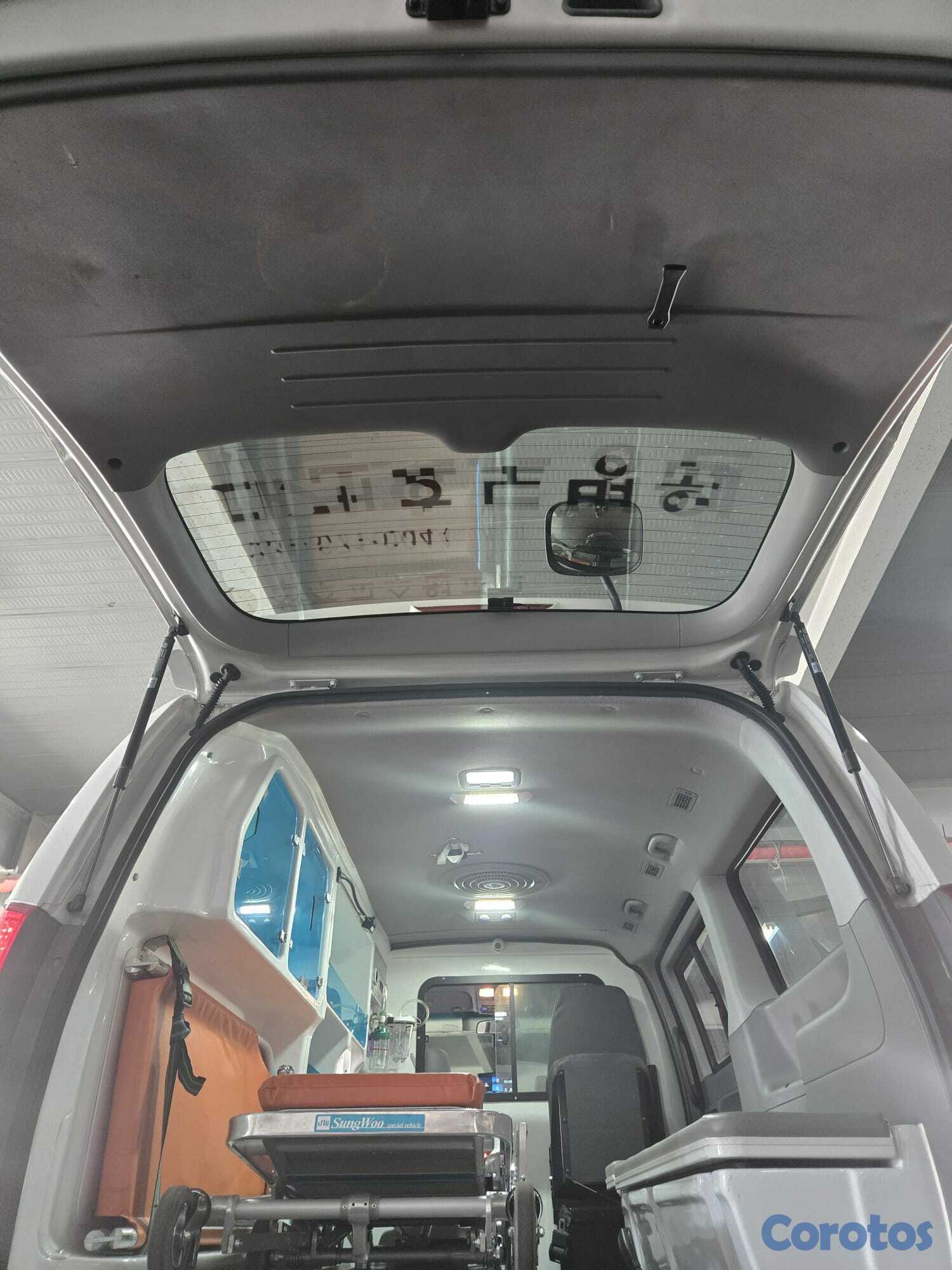 otros vehiculos - HYUNDAI GRAND STAREX AMBULANCIA 2017 8