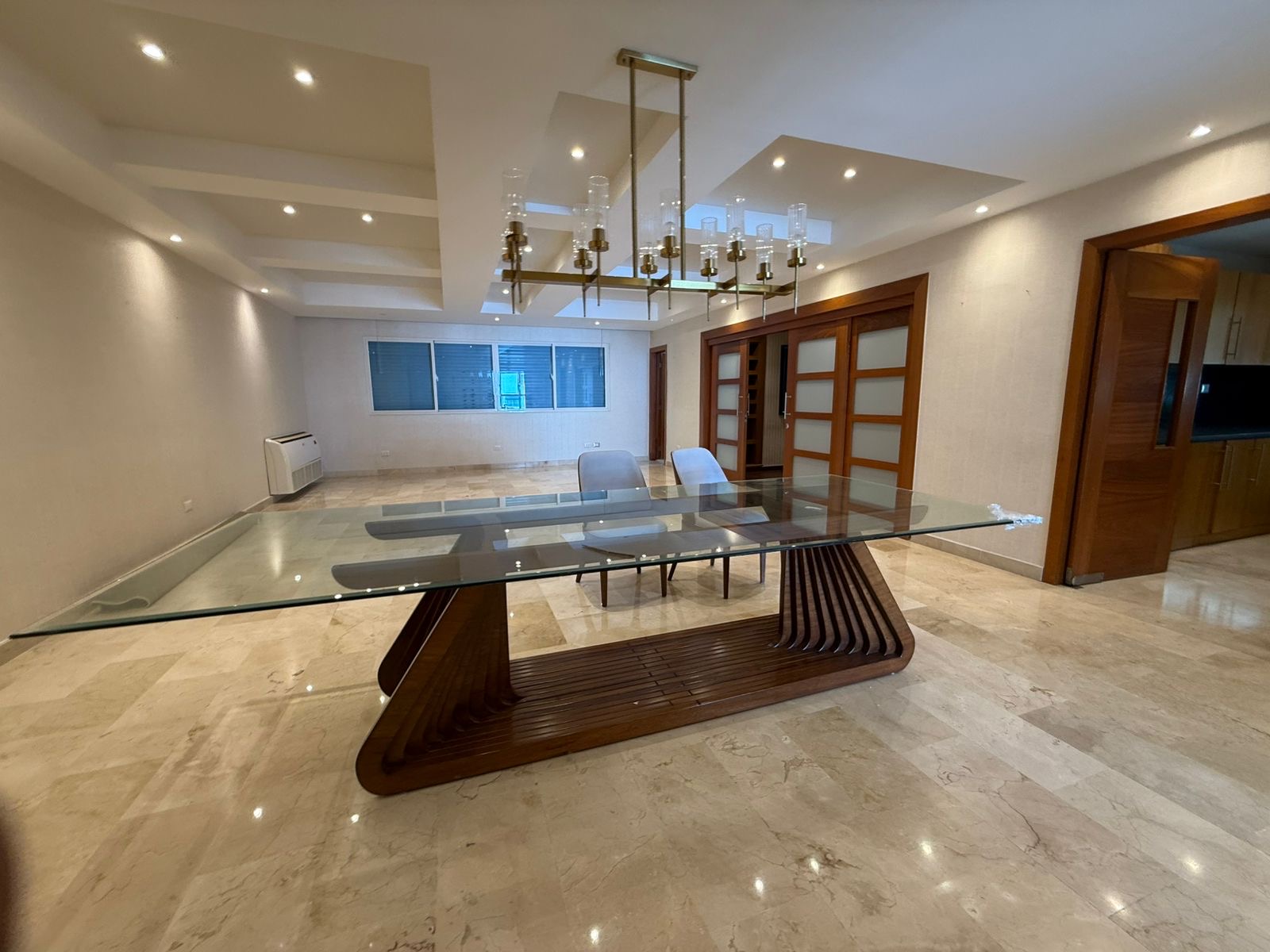 apartamentos - Vendo renacimiento piso 5 tres hab con su baño dos 4