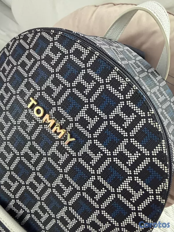 carteras y maletas - Mochila Tommy en oferta  2