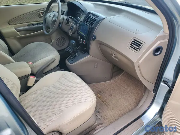 jeepetas y camionetas - Hyundai Tucson 2009 Excelentes condiciones  10