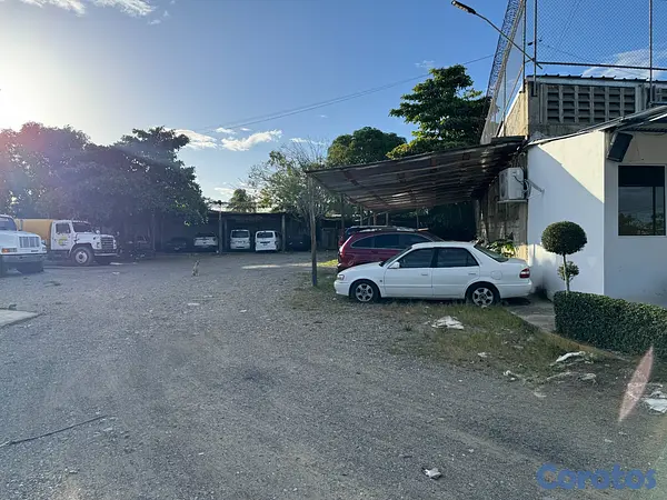 solares y terrenos - Solar Comercial En Venta En Av. Libertad, San Fran 7