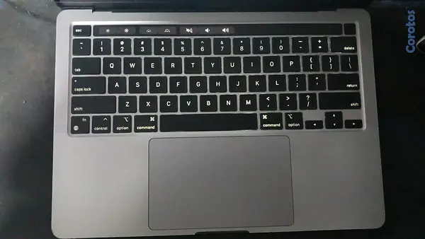 computadoras y laptops - MacBook Pro 2022 M2 13” – Excelente estado – Poco  3