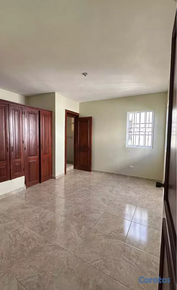 casas - CASA EN VENTA EN LA ESTANCIA  ZONA RESIDENCIAL EN  11