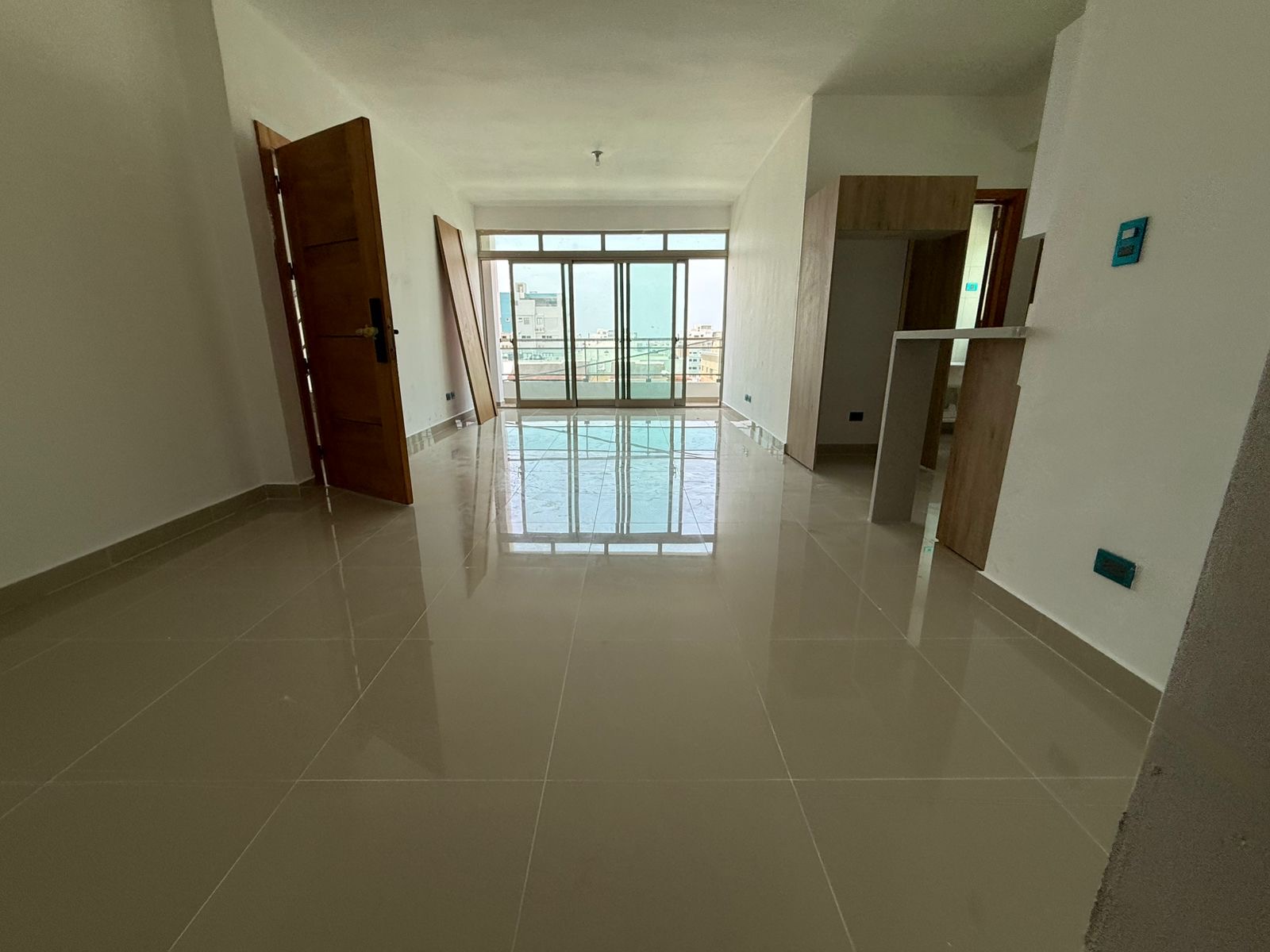apartamentos - Alquiló  Mirador Sur , piso 4con ascensor 🛗 área  3