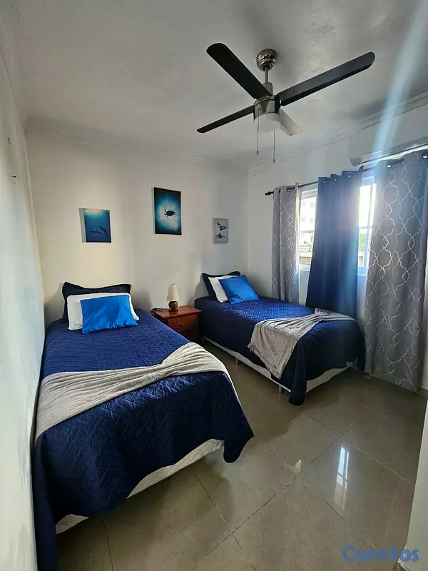 apartamentos - Se vende apto. de oportunidad 150 mt de la playa d 15