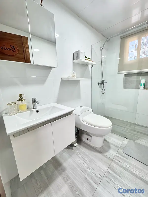 casas -  Apartamento Totalmente Amueblado en Venta , Residencial Torre Real VI  11