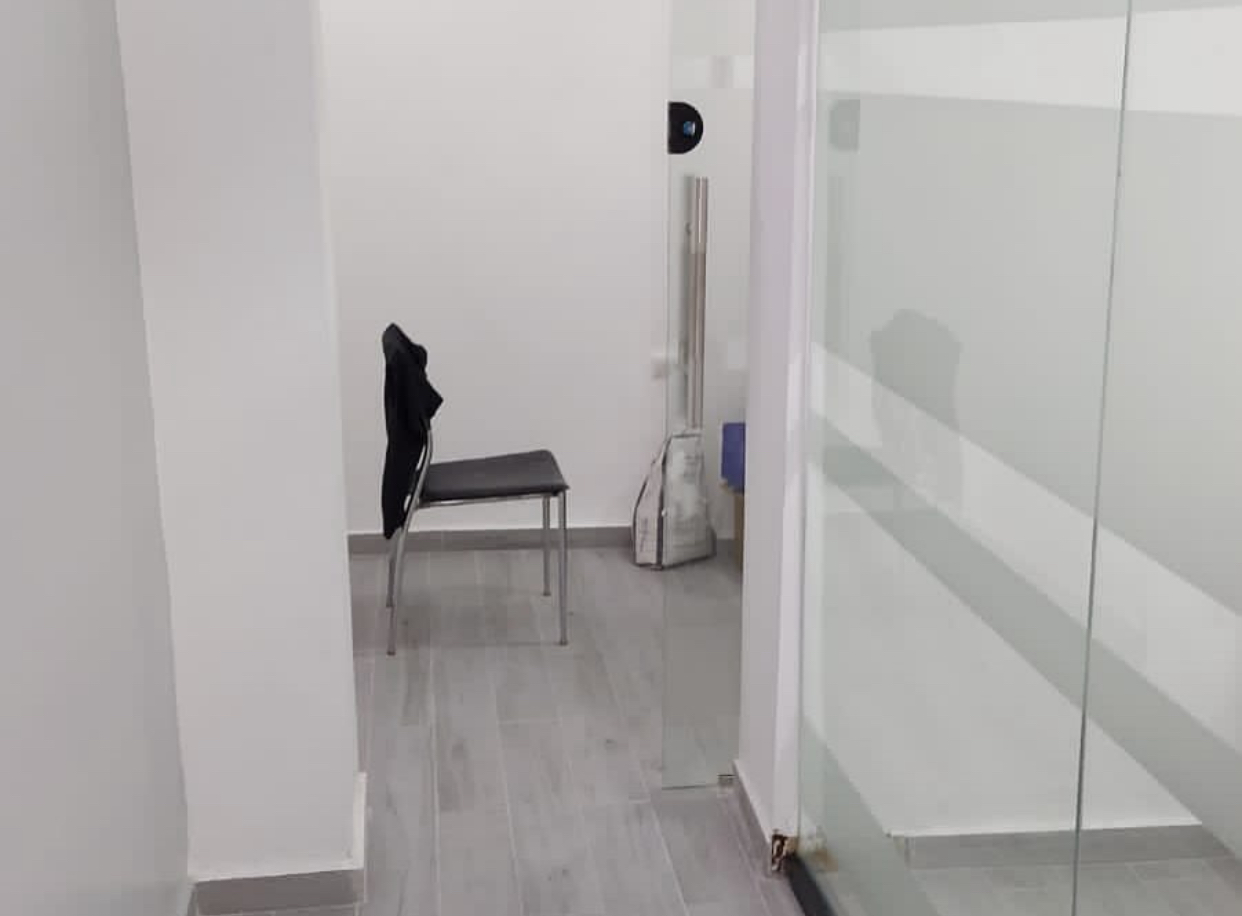 oficinas y locales comerciales - Oficinas en Evaristo  5