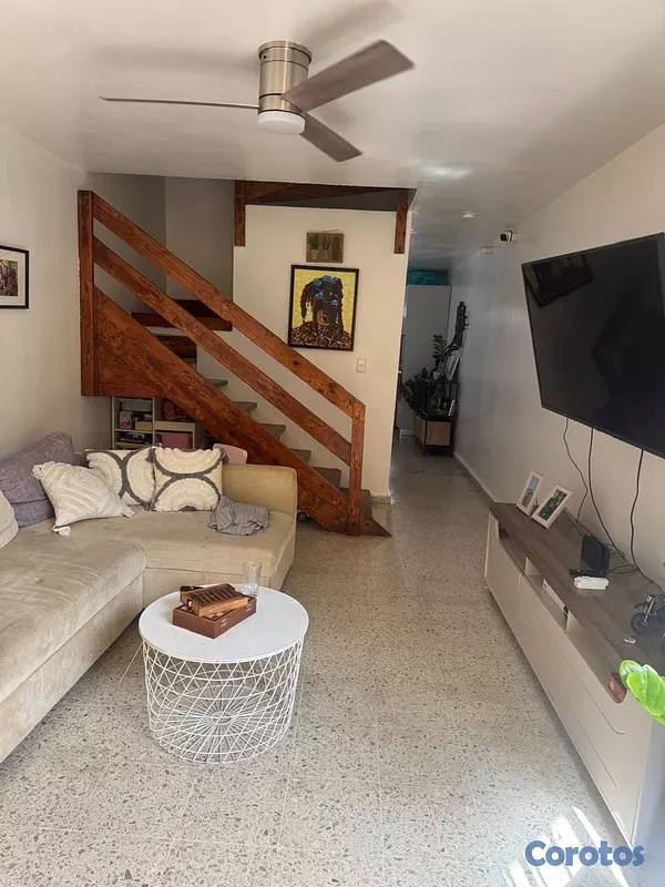 casas - vendo casa duplex dos habitaciones con patio 1.5 baños servicio jardín área comú 16