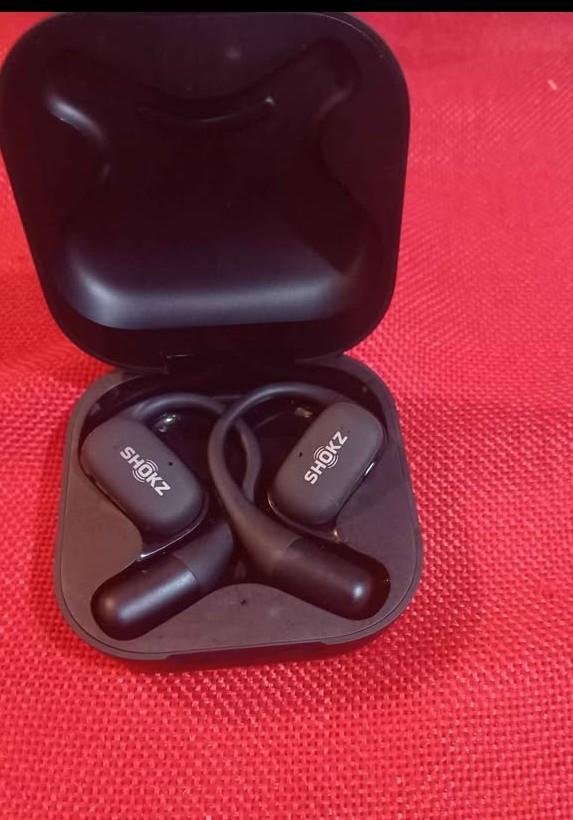 camaras y audio - AURICULARES SHOCKS OPEN FITS, EXCLUSIVO PARA ATLETAS EN DEPORTES EXTREMOS. 1