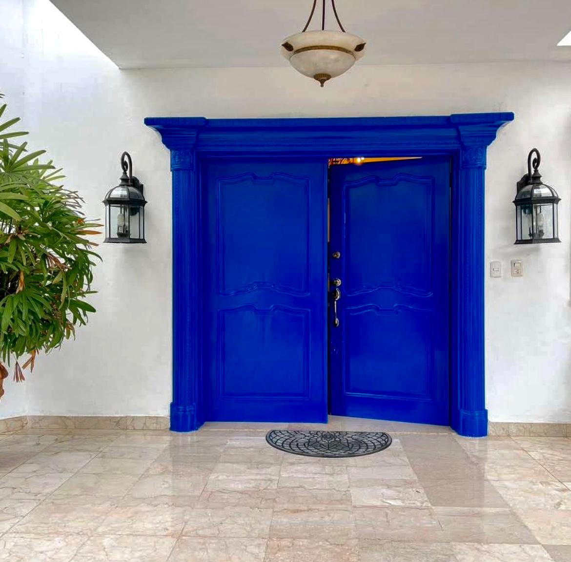 casas - Casa en Bella Vista con piscina y patio de lujo 3
