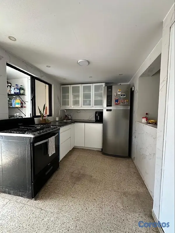 apartamentos - 🏙️ *Apartamento en Venta 
Bella Vista Sur*📍 
💰 USD 165,000$
 5