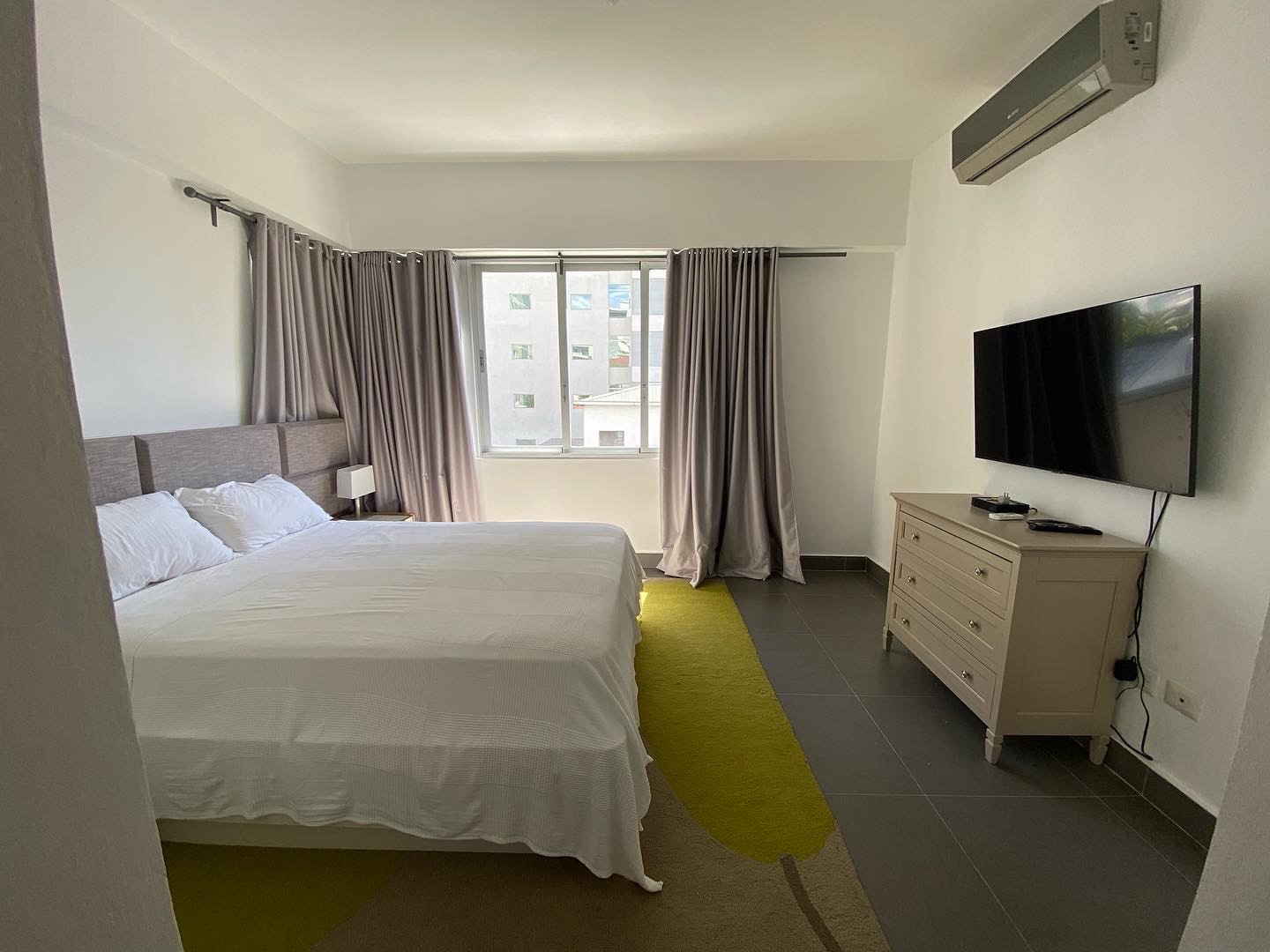 apartamentos - Apartamento amueblado en alquiler en Piantini 3