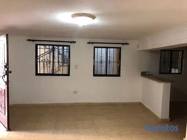 casas - CASA EN ALQUILER SEMISOTANO 5