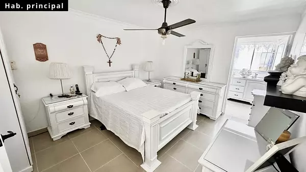 casas - Hermosa casa, Urb. Sorimar, Av. Independencia 5