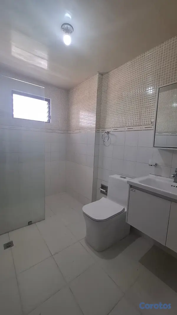 apartamentos - Apartamento en Bella Vista Santo Domingo, Distrito Nacional  4