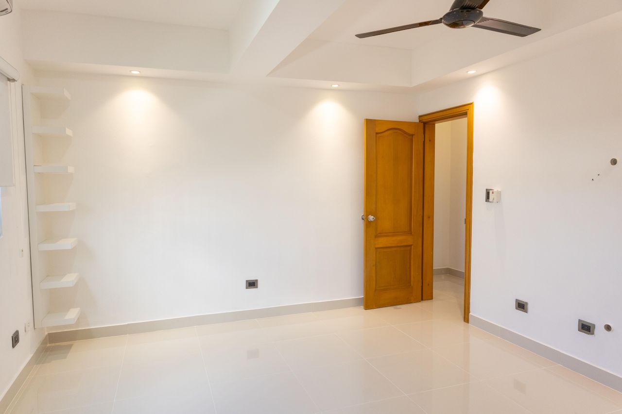 apartamentos - Apartamento Remodelado en Torre Clásica – La Esper 4
