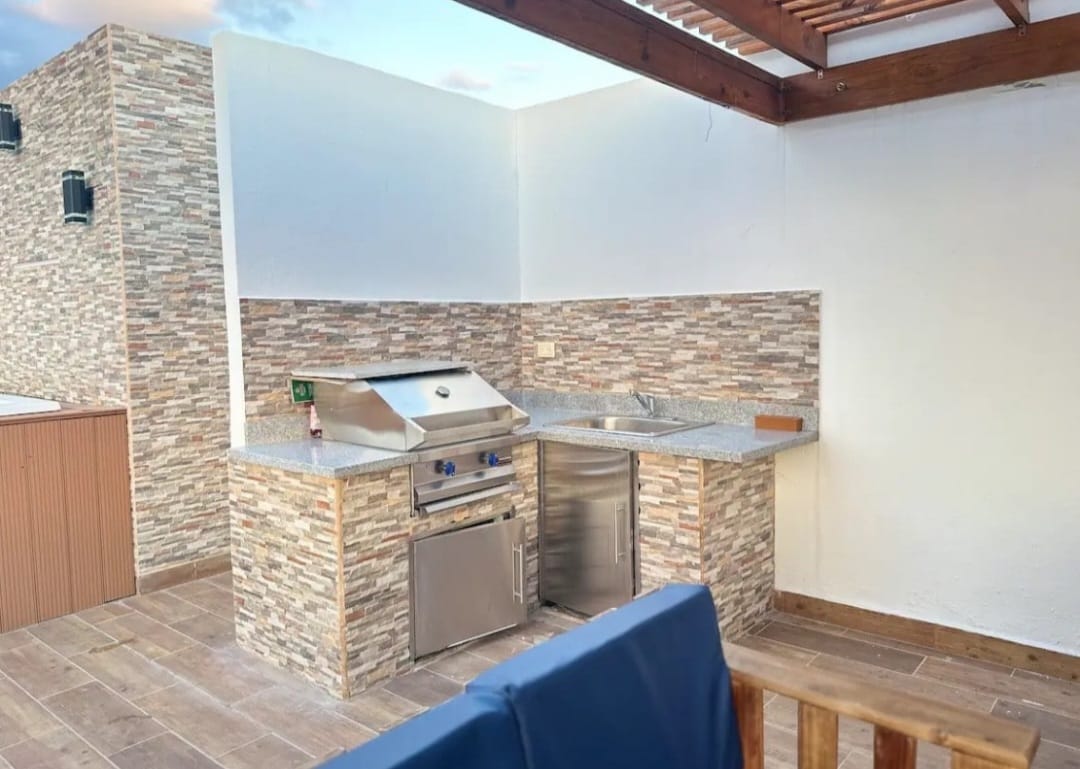 apartamentos - APARTAMENTO EN VENTA EN LOS RIELES DE GURABO. 0
