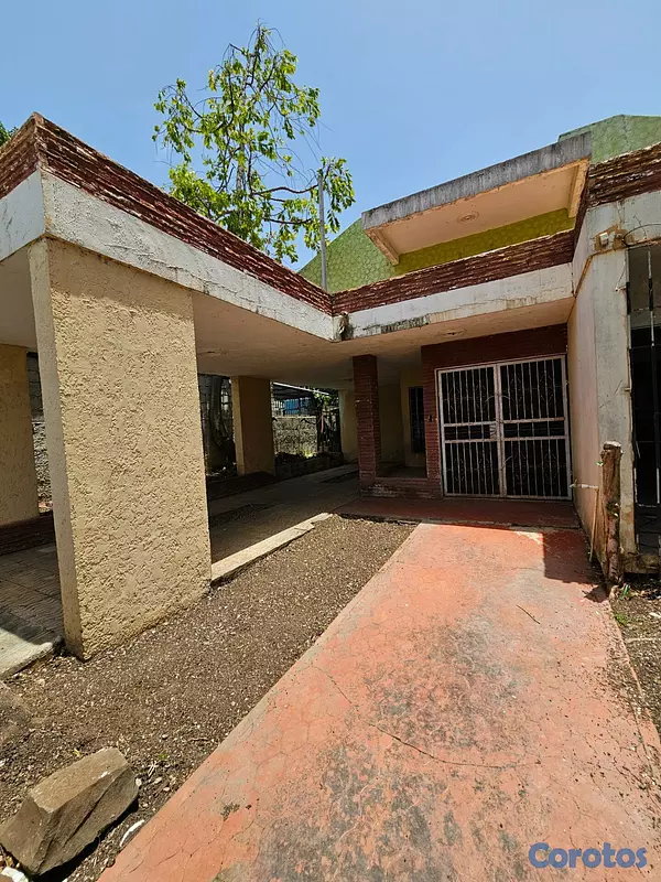 casas - Vendo casa de reestructurar de oportunidad en San  5