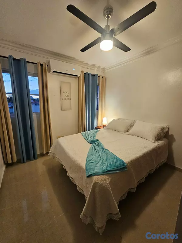 apartamentos - Se vende apto. de oportunidad 150 mt de la playa d 16