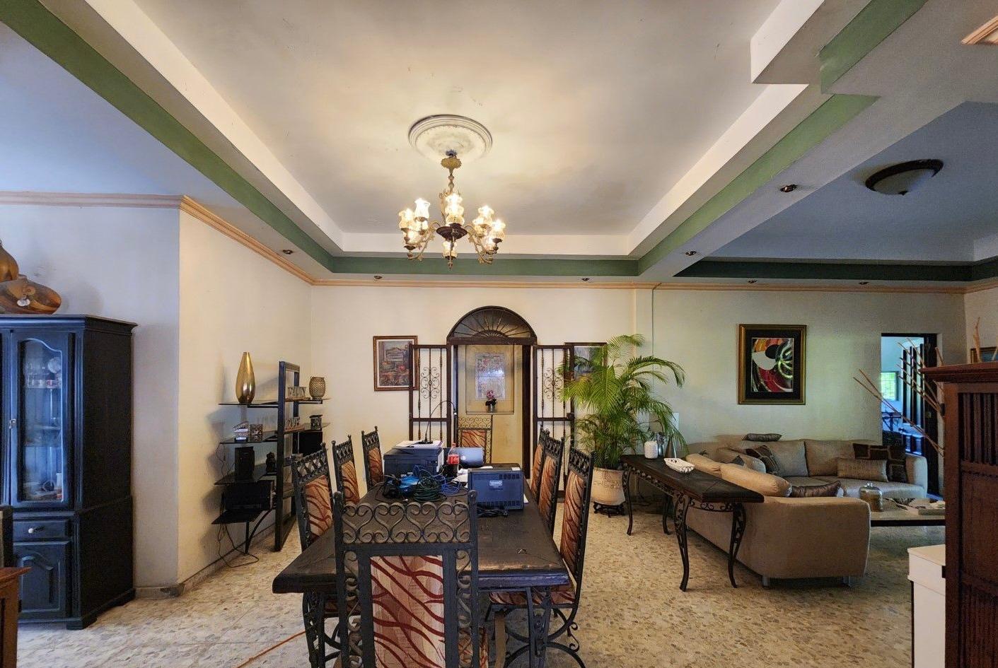 casas - Hermosa Casa Colonial de 650 MTS En Gazcue  8