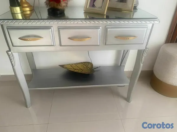 decoración y accesorios - Vendo repisa moderna en caoba pura pintada de gris 5